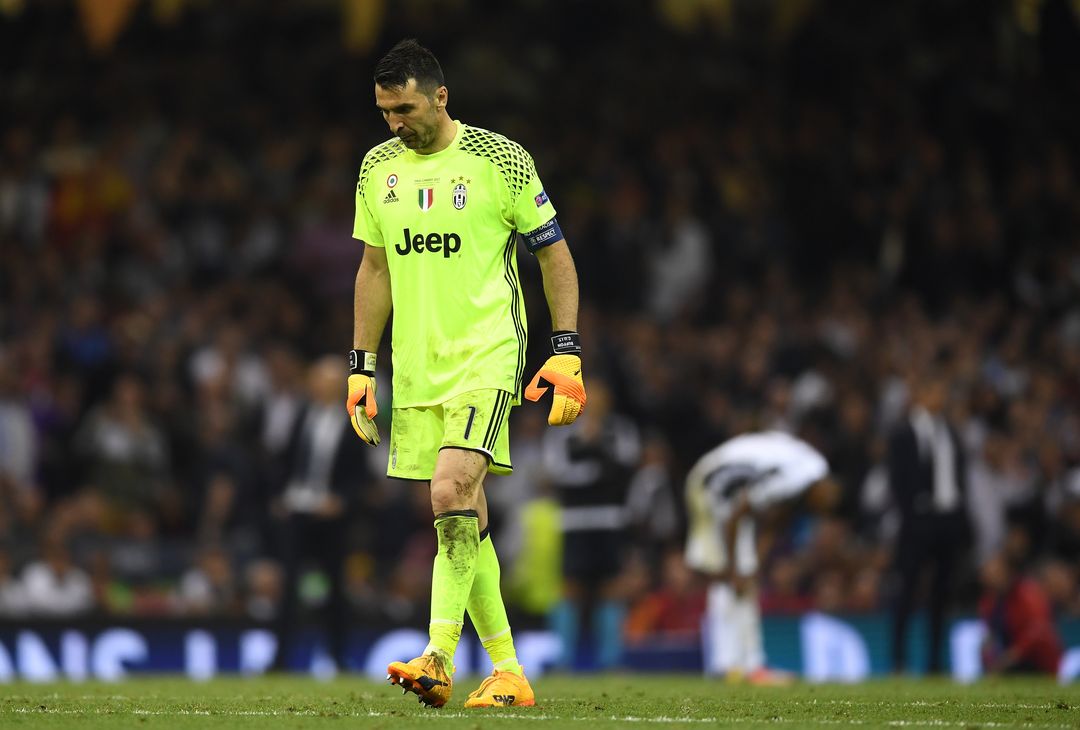  CARDIFF, WALES - JUNE 03:  Gianluigi Buffon of Juventus looks dejected after Real Madrid fourth goal during the UEFA Champions League Final between Juventus and Real Madrid at National Stadium of Wales on June 3, 2017 in Cardiff, Wales.  (Photo by Laurence Griffiths/Getty Images) 