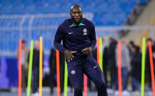 Getty Images Inter, Lukaku ‘vede’ la panchina col Milan: “A chi gli è vicino ha confidato che…”- immagine 2