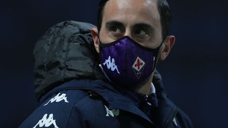 BERGAMO, ITALY - JANUARY 21: ACF Fiorentina head coach Alberto Aquilani looks on prior to the Supercoppa Primavera Tim match between Atalanta BC U19 and ACF Fiorentina U19 at Gewiss Stadium on January 21, 2021 in Bergamo, Italy. (Photo by Emilio Andreoli/Getty Images for Lega Serie A) BERGAMO, ITALY - JANUARY 21: ACF Fiorentina head coach Alberto Aquilani looks on prior to the Supercoppa Primavera Tim match between Atalanta BC U19 and ACF Fiorentina U19 at Gewiss Stadium on January 21, 2021 in Bergamo, Italy. (Photo by Emilio Andreoli/Getty Images for Lega Serie A)
