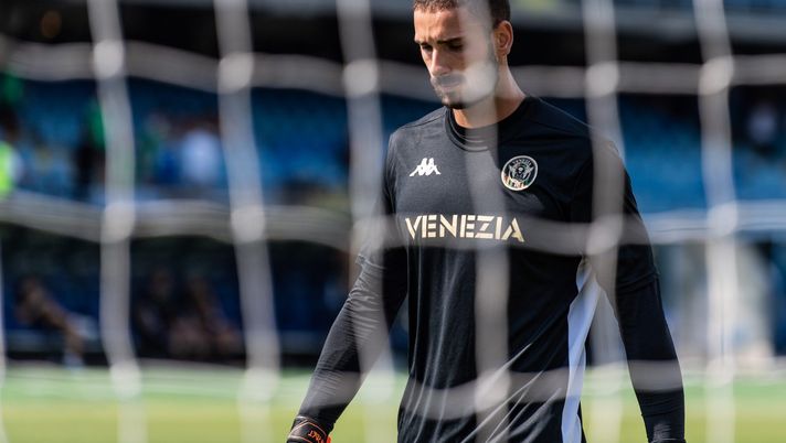 Fantacalcio Venezia, lungo stop per Lezzerini: tra i pali riecco Romero Fantacalcio Venezia, lungo stop per Lezzerini: tra i pali riecco Romero - immagine 1