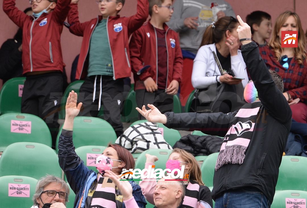 FOTO, i tifosi allo stadio per Palermo – Taranto 5-2 (Gallery) - immagine 38
