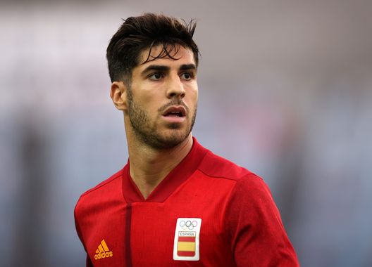 RIFU, MIYAGI, JAPAN - JULY 31: Marco Asensio #7 of Team Spain looks on during the Men's Quarter Final match between Spain and Cote d'Ivoire on day eight of the Tokyo 2020 Olympic Games at Miyagi Stadium on July 31, 2021 in Rifu, Miyagi, Japan. (Photo by Koki Nagahama/Getty Images) “Asensio, la sfida”, il documentario che commosse la Spagna- immagine 1