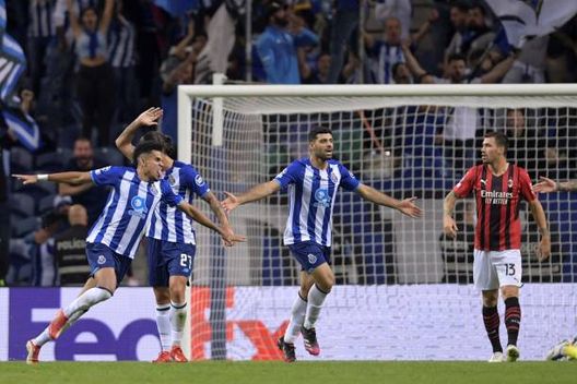(Photo by FERNANDO VELUDO/AFP via Getty Images) Il Milan perde ad Oporto ma non è ancora finita per la qualificazione- immagine 4