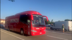 Video – Monza-Torino: l’arrivo del pullman biancorosso allo stadio