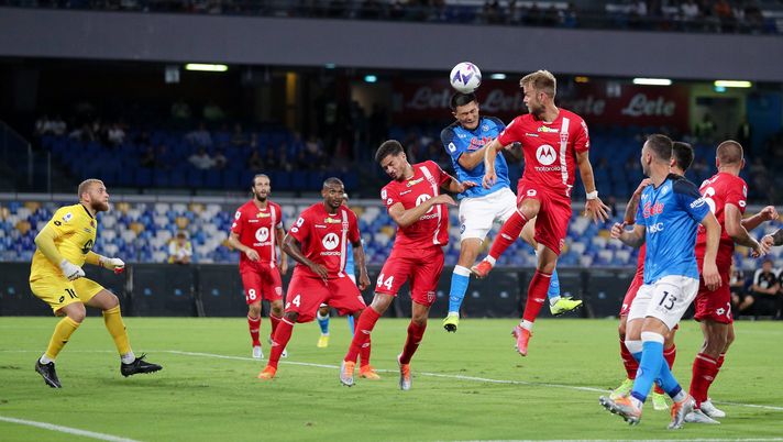 NAPLES, ITALY - AUGUST 21: Kim Min-Jae of Napoli scores their side's fourth goal as Eugenio Lamanna of Monza attempts to make a save during the Serie A match between Napoli and Monza at Stadio Diego Armando Maradona on August 21, 2022 in Naples, Italy. (Photo by Francesco Pecoraro/Getty Images) kim napoli