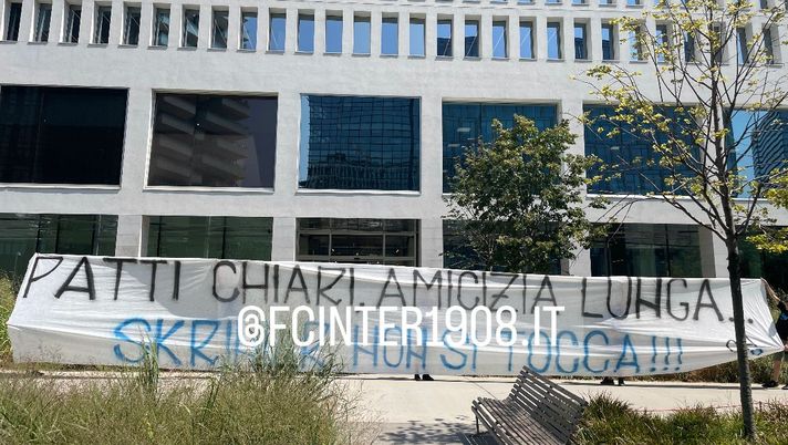 Inter, Curva Nord in sede: “Patti chiari, amicizia lunga: Skriniar non si tocca” - immagine 1