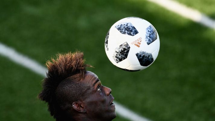 FLORENCE, ITALY - MAY 30: Mario Balotelli of Italy in action during a training session at Centro Tecnico Federale di Coverciano on May 30, 2018 in Florence, Italy. (Photo by Claudio Villa/Getty Images) Balotelli e il Genoa, passi avanti: il vero problema e cosa succede ora - immagine 1