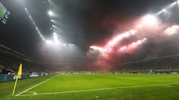 Giudice Sportivo, nessuna sanzione a Inter e Milan per i fumogeni e i petardi del derby