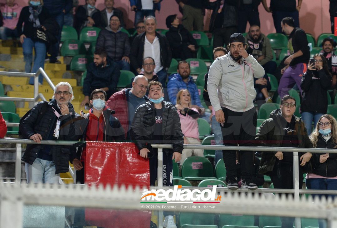 FOTO, i tifosi allo stadio per Palermo – Virtus Villafranca 1-0 (Gallery) - immagine 10