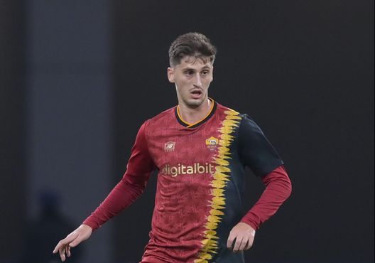 Getty Images Roma, da Smalling a Kumbulla: la difesa è un rebus. E Mourinho vuole garanzie- immagine 2