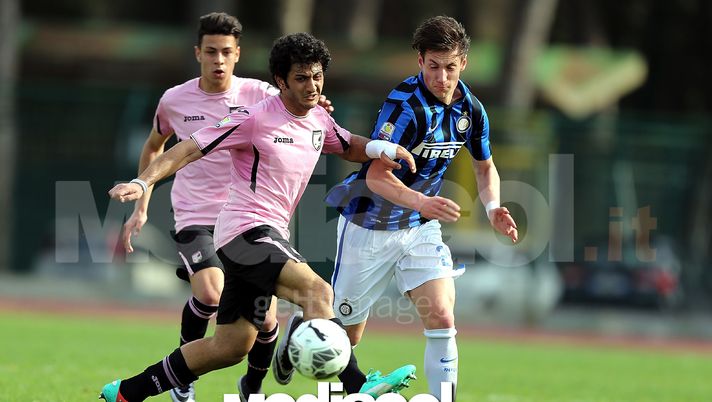 Calciomercato Inter, sprint del Frosinone per Pinamonti: la proposta dei ciociari… 