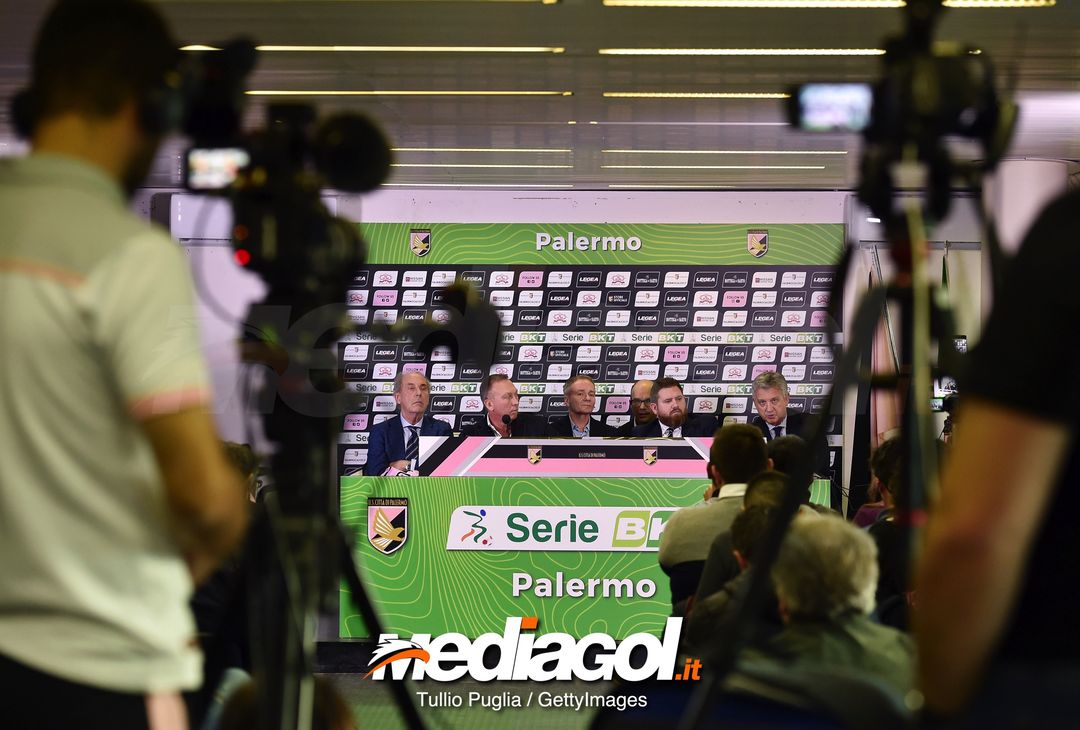  &lt;&gt; at Stadio Renzo Barbera on December 4, 2018 in Palermo, Italy. 