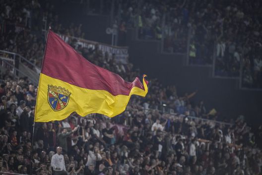 UFFICIALE – Multa alla Roma per cori discriminatori: la sanzione del Giudice Sportivo- immagine 2