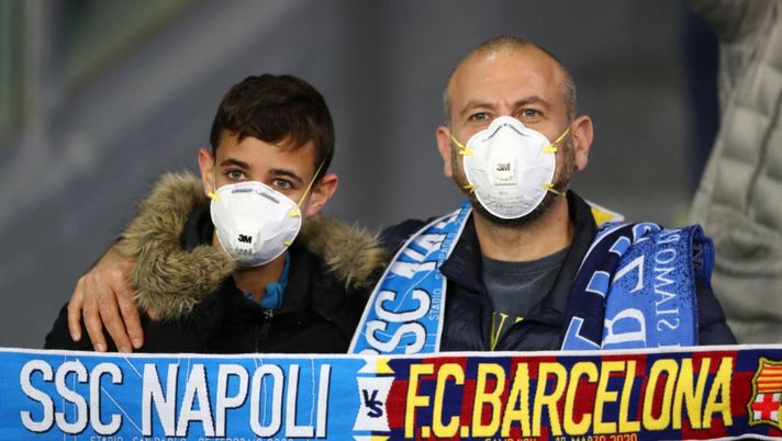 Coronavirus, tifosi con le mascherine per la Champions League (credits Getty Images) 