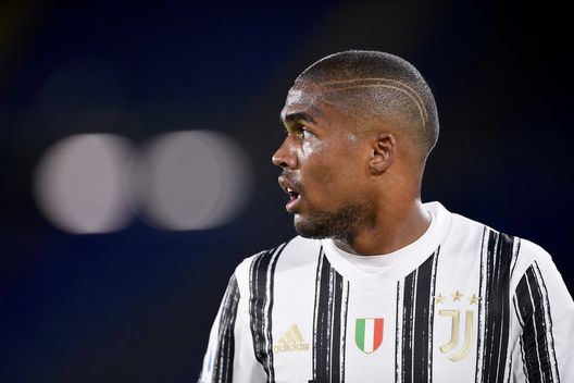 Douglas Costa Douglas Costa