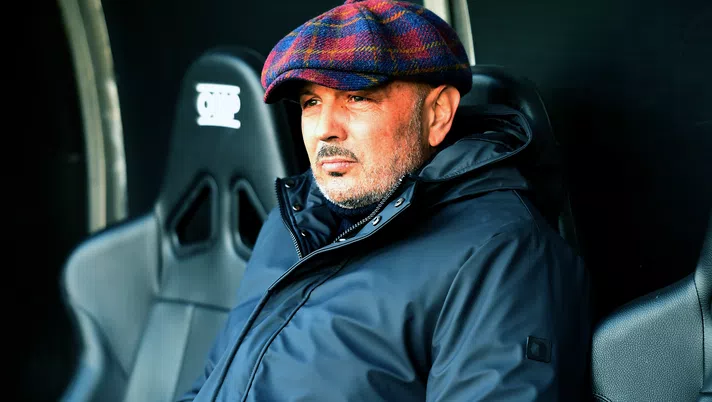 GENOA, ITALY - NOVEMBER 22: Sinisa Mihajlovic head coach of Bologna FC during the Serie A match between UC Sampdoria and Bologna FC at Stadio Luigi Ferraris on November 22, 2020 in Genoa, Italy. (Photo by Paolo Rattini/Getty Images)