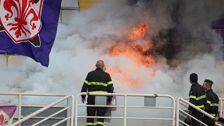 FOTO – Allenamento al Franchi: fiamme in Maratona, intervengono i pompieri FOTO – Allenamento al Franchi: fiamme in Maratona, intervengono i pompieri - immagine 1