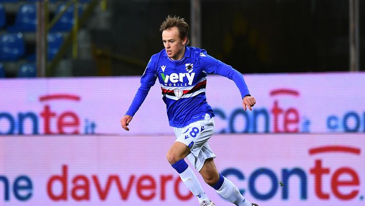PARMA, ITALY - JANUARY 24: Mikkel Damsgaard of US Sampdoria  in action during the Serie A match between Parma Calcio and UC Sampdoria at Stadio Ennio Tardini on January 24, 2021 in Parma, Italy. (Photo by Alessandro Sabattini/Getty Images) 