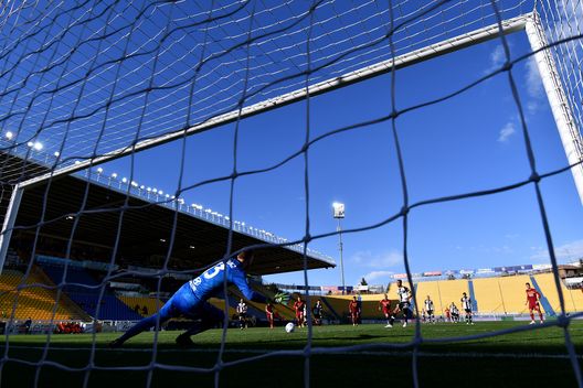 Hernani, Parma (Getty Images) Hernani, Parma (Getty Images)
