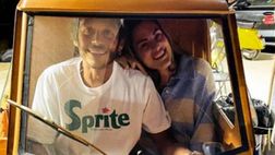 VIDEO / Valentino Rossi nella sua Tavullia in Apecar con la sua Francesca Sofia