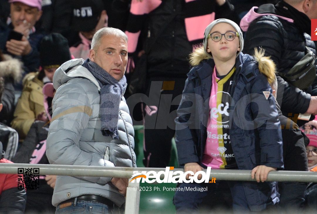 FOTOTIFO Palermo-Modena 5-2, gli scatti ai tifosi al “Renzo Barbera” (Gallery) - immagine 11