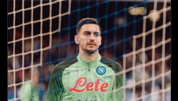 FOTO Meret ritorna in campo ma… senza maschera: lo scatto dal Maradona - immagine 1