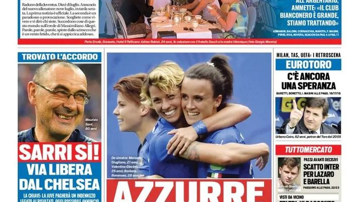 Prima Pagina, Tuttosport: “Azzurre, vi vogliamo così! Sarri sì! Scatto Inter per Barella”  Prima Pagina, Tuttosport: “Azzurre, vi vogliamo così! Sarri sì! Scatto Inter per Barella”