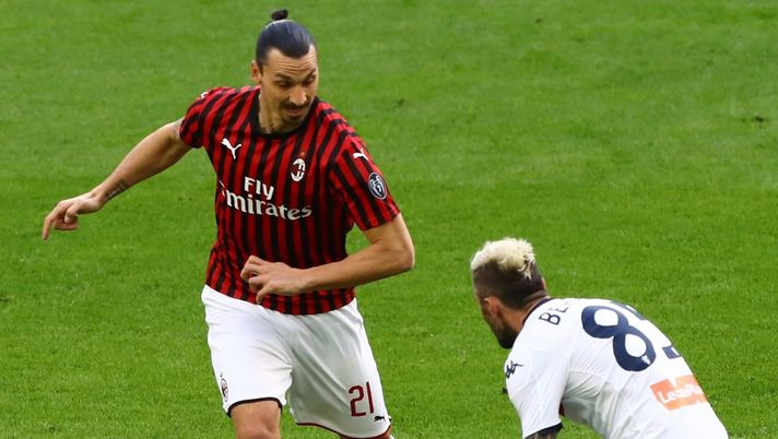 8 marzo 2020, Milan-Genoa: Zlatan Ibrahimovic contro Valon Behrami (credits: GETTY Images) 8 marzo 2020, Milan-Genoa: Zlatan Ibrahimovic contro Valon Behrami (credits: GETTY Images)