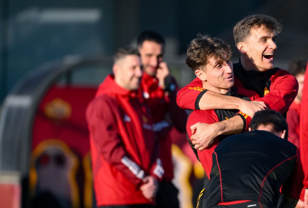 Trigoria, vigilia di Frosinone-Roma: la ‘festa’ dei compagni a Celik – FOTO GALLERY - immagine 37