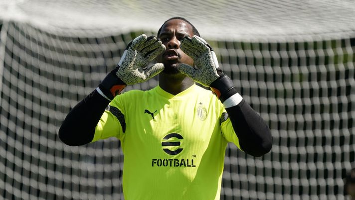 Maignan, infortunio smaltito. Deschamps: “Previsto il suo recupero per la gara con la Grecia” - immagine 1