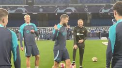 Il Barcellona si allena al Maradona: per i calciatori un torello e tanti sorrisi