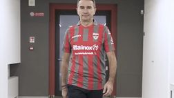 Cremonese, presentata maglia per celebrare i 30 anni dalla vittoria di Wembley