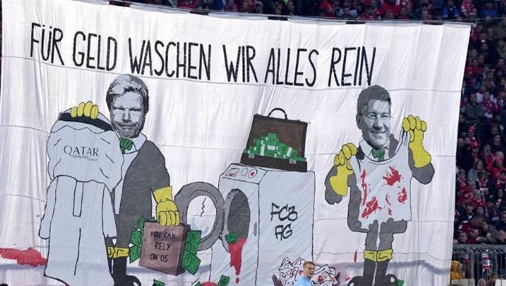 Ultras Bayern, uno striscione contro Oliver Kahn: per il Qatar e i diritti umani - immagine 1