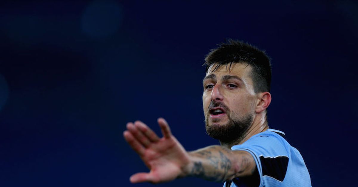 Infortunio Acerbi Sky Domani Gli Esami Al Polpaccio Cosa Filtra Per Il Bologna SosFanta