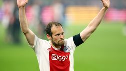 Blind saluta l’Ajax dopo 23 anni: contratto risolto. Ci sarà partita d’addio