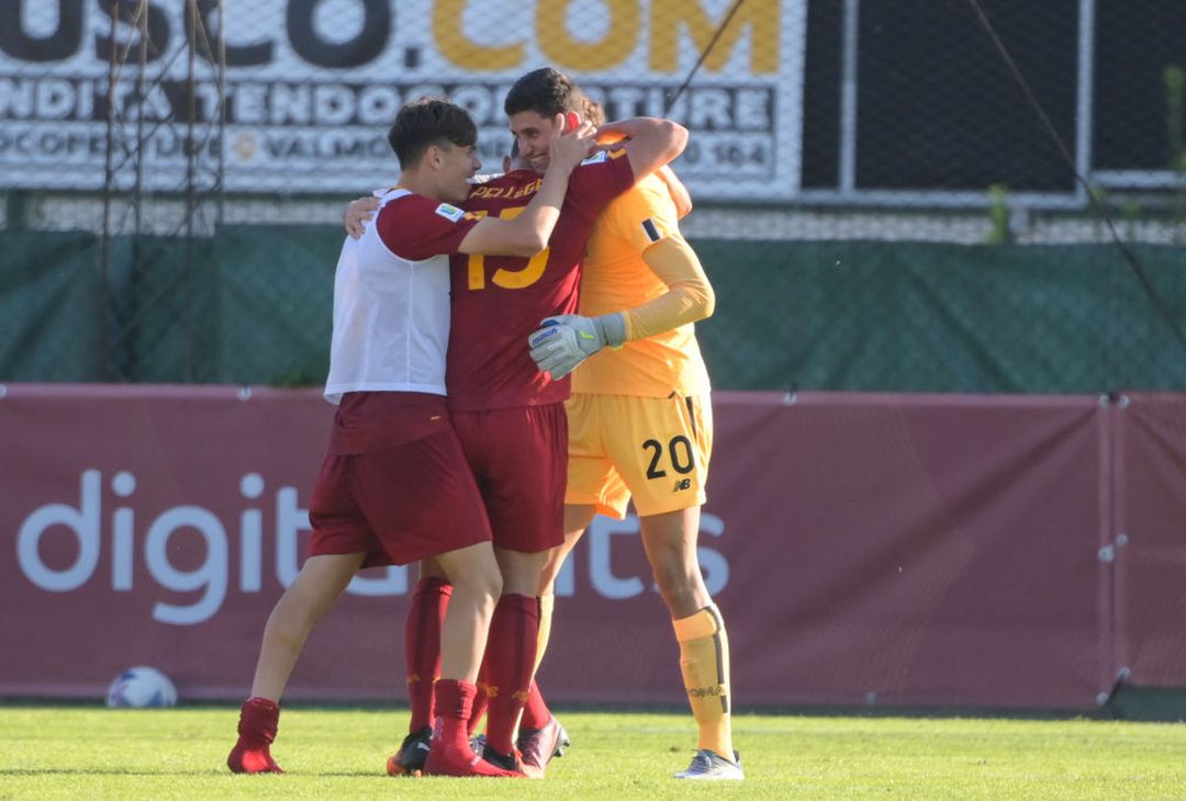 Primavera, la Roma batte il Verona sotto gli occhi di Pinto e Mourinho – FOTO GALLERY - immagine 16