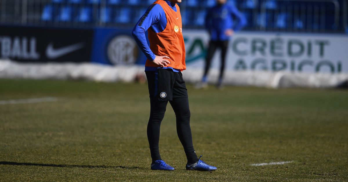 Inter, Marotta arrivato ad Appiano Gentile Icardi non si allena col gruppo FC Inter 1908 Inter, Marotta arrivato ad Appiano Gentile Icardi non si allena col gruppo FC Inter 1908