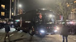 VIDEO – Milan-Napoli, pullman rossonero arrivato a San Siro | PM News