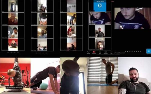 Bucarest, anche l'allenamento è una chat Bucarest, anche l'allenamento è una chat