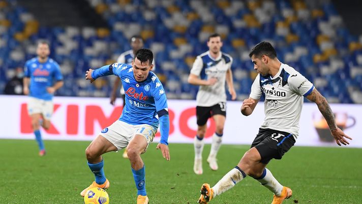 NAPLES, ITALY - FEBRUARY 03: Hirving Lozano of Napoli during the Coppa Italia match between SSC Napoli and Atalanta BC at Stadio Diego Armando Maradona on February 03, 2021 in Naples, Italy. Sporting stadiums around Italy remain under strict restrictions due to the Coronavirus Pandemic as Government social distancing laws prohibit fans inside venues resulting in games being played behind closed doors. (Photo by SSC NAPOLI/SSC NAPOLI via Getty Images) 