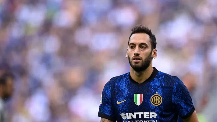 Hakan Calhanoglu