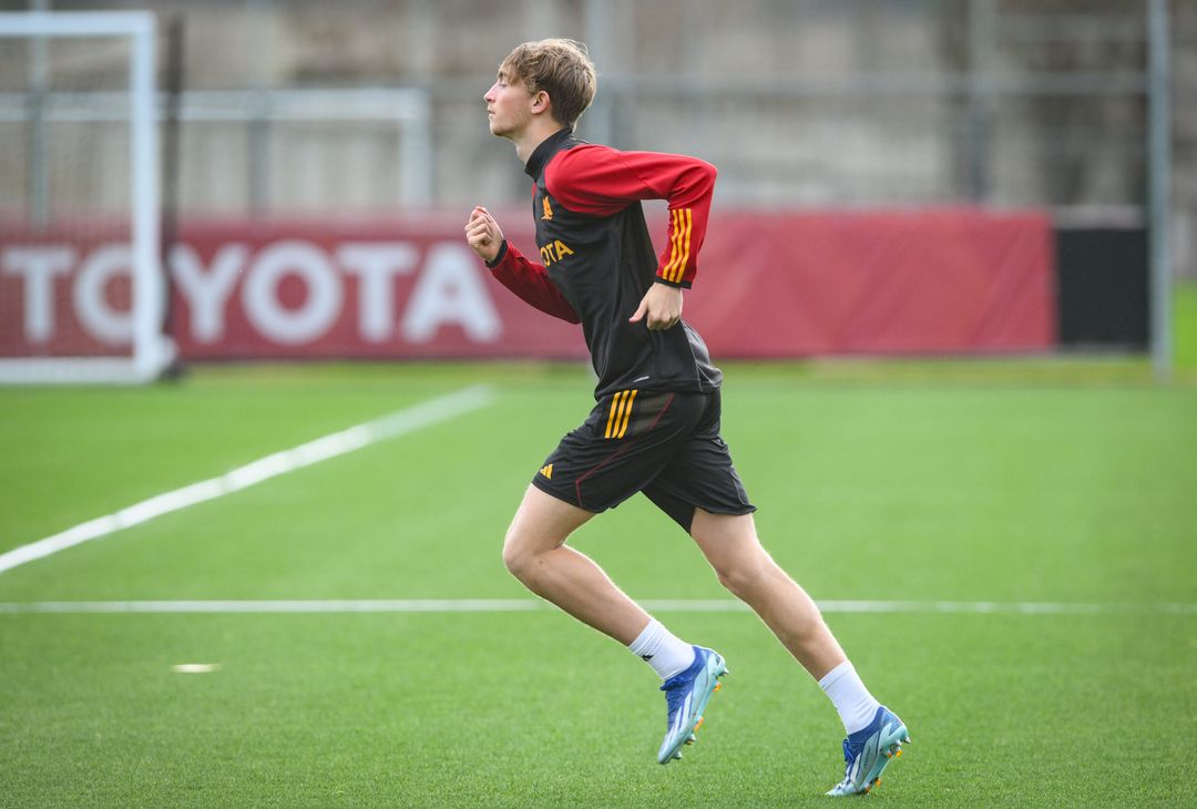 Roma, la rifinitura alla vigilia dell’Atalanta – FOTOGALLERY - immagine 17