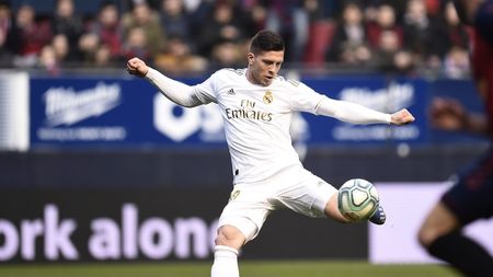 PAMPLONA, SPAIN - FEBRUARY 09: Luka Jovic of Real Madrid scores his team's fourth goal during the La Liga match between CA Osasuna and Real Madrid CF at El Sadar Stadium on February 09, 2020 in Pamplona, Spain. (Photo by Juan Manuel Serrano Arce/Getty Images) Jovic
