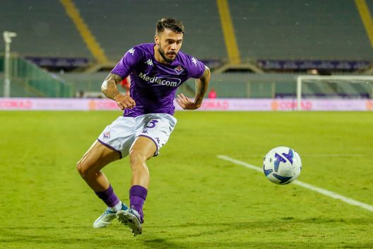 GERMOGLI PH: 18 AGOSTO 2022 FIRENZE STADIO ARTEMIO FRANCHI CONFERENCE LEAUGUE FIORENTINA VS TWENTE NELLA FOTO VENUTI Venuti al 45′: “Potevamo segnare di più. Dobbiamo essere pronti per lottare”- immagine 2