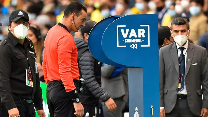 Iannone: “Far ascoltare i dialoghi tra arbitro e Var toglierebbe ogni ombra” - immagine 1