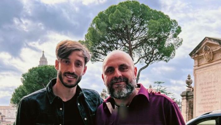 Vina, relax in giro per Roma: visita ai Musei Vaticani con la moglie Vina, relax in giro per Roma: visita ai Musei Vaticani con la moglie - immagine 1