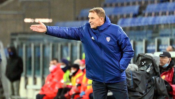 CAGLIARI, ITALY - MARCH 14:  Leonardo Semplici of Cagliari reacts during the Serie A match between Cagliari Calcio  and Juventus at Sardegna Arena on March 14, 2021 in Cagliari, Italy. (Photo by Enrico Locci/Getty Images) 