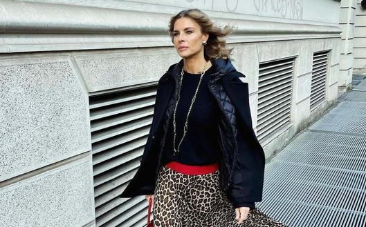 Martina Colombari spiega il suo atteggiamento sui social: “Ecco perché non rispondo agli haters” - immagine 1