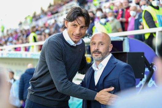 GERMOGLI PH: 27 APRILE 2022 FIRENZE STADIO ARTEMIO FRANCHI SERIE A FIORENTINA VS UDINESE NELLA FOTO MISTER VINCENZO ITALIANO E MISTER GABRIELE CIOFFI Cioffi: “Sofferto tanto, realizzato un’impresa. Non mollare mentalità condivisa”- immagine 2