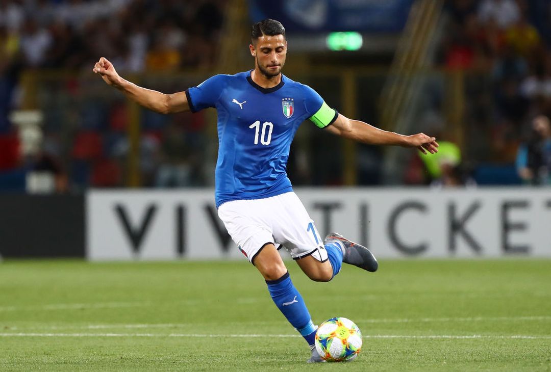  BOLOGNA, ITALY - JUNE 19:  Rolando Mandragora of Italy in action during the 2019 UEFA U-21 Group A match between Italy and Poland at Renato Dall'Ara Stadium on June 19, 2019 in Bologna,  (Photo by Marco Luzzani/Getty Images) 